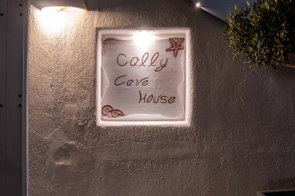 Cally cave house 28 hu 9f207fbce363a4c7.jpg