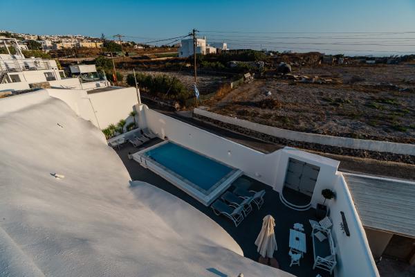 Cally cave house 60 hu 7a2dd950b67e5237.jpg