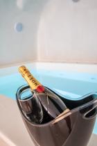 Jacuzzi suite double 48 hu fcc006fd9e37281f.jpg