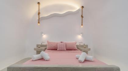 Jacuzzi suite triple 10.jpg